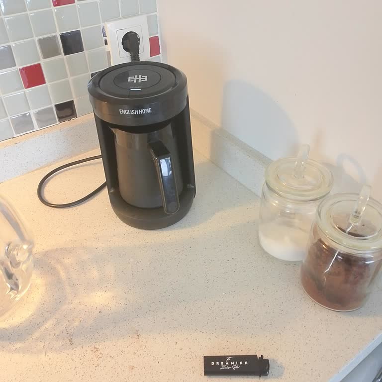 English Home Kahve Makinesi Sürekli Arıza Veriyor, İade Talebi
