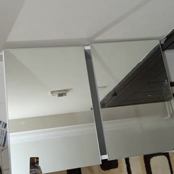 Uzel Mobilya Mutfak & Banyo Dolabın Kapak Ayarları Düzgün Değil!