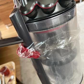 Dyson V10 Toz Haznesi Kırıldı, Yedek Parça Stokta Yok Ve Müşteri Hizmetleri Çözüm Sunmuyor