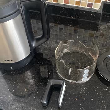 Cam Demliği Parçalanması Güvenlik Riskine Dönüştü