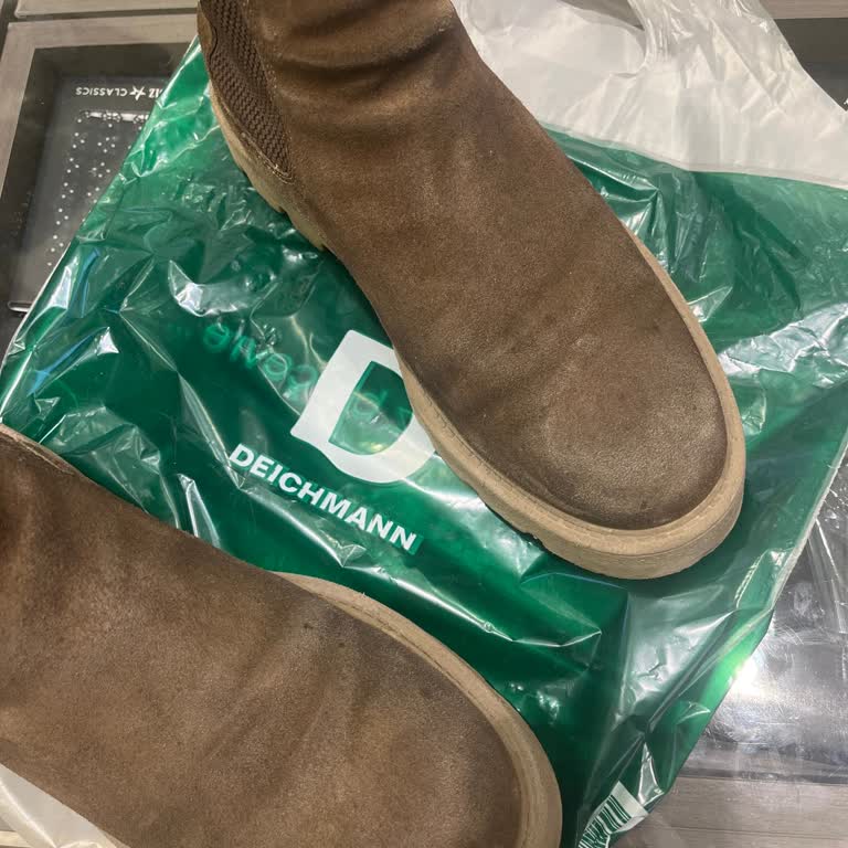 Deichmann Süet Botta Hızlı Bozulma Ve Mağaza Yardımsızlığı
