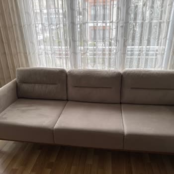 Ela Model Koltuk Takımındaki Dolgu Eksikliği Ve Bel Ağrısı