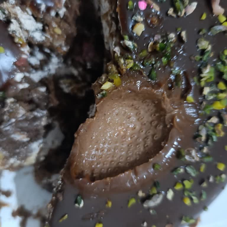 Bozuk Pastanın İadesi Reddedildiği İçin Trendyol Ve Satıcıya Şikayet