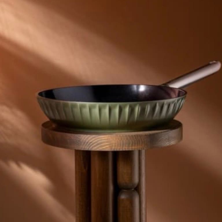 Kulpu Aşırı Isınan Freya Tava Kullanıcıyı Yanıyor