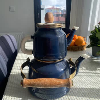 Bonneville Çaydanlığının Buhar Tasarımı Elimi Yakıyor Ve Güvenli Değil