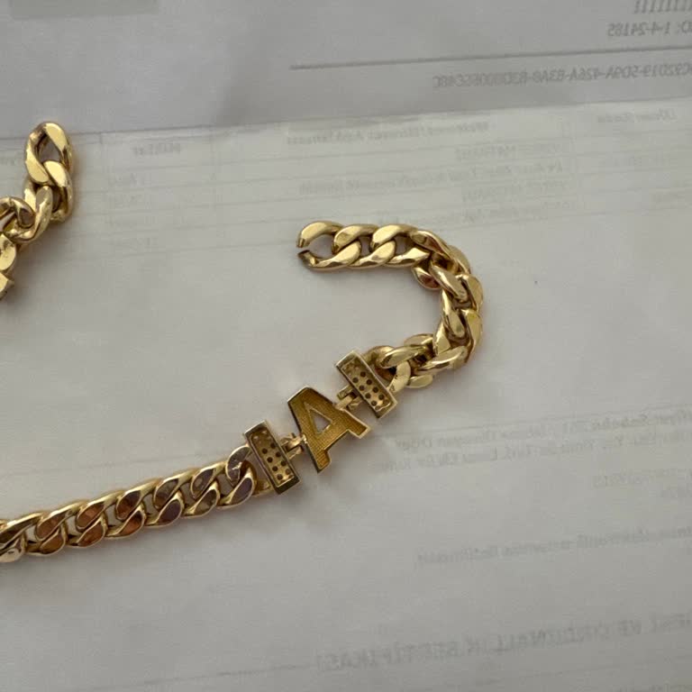 Fiyonk Kuyumculuk’tan Aldığım Bileklik 16 Günde Koptu, Şirket Sorumluluğu Müşteriye Yükledi