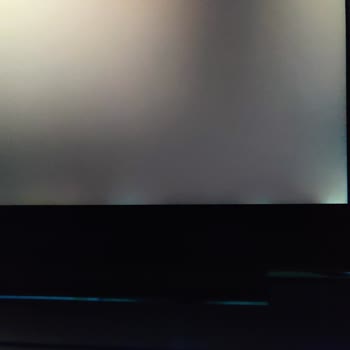 HP Victus Laptop Screen Fails to Meet Advertised 100% sRGB Specs