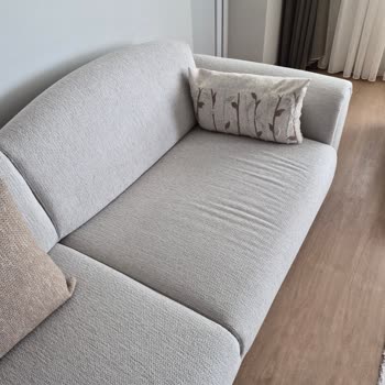 Bohems Koltuk Takımının Kısa Sürede Deforme Olması Ve Servis İhmali