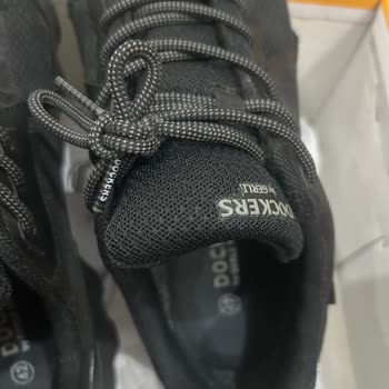 Üç Ayda Yırtılan Su Geçirmez Kışlık Ayakkabı İçin Değişim Talebi