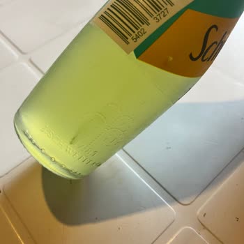Schweppes Bitter Limon Şişesinde Yabancı Madde Şüphesi Ve Market Personelinin Tavırları