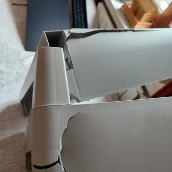 Bauhaus'tan Aldığım Dolaplar Sürekli Kırık, Müşteri Hizmetleri Çözüm Sunamıyor