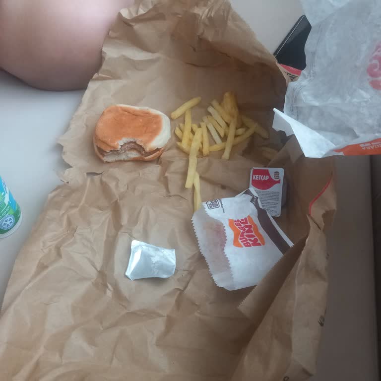 Kırklareli Burger King Çocuk Menüsü Gecikmeli Ve Soğuk Teslimat, Çözüm Sunulmadı