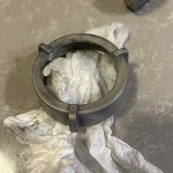 Bosch Hamur Yoğurma Makinesinde Kıyma Çekme Aparatlarında Paslanma Ve Boya Dökülmesi