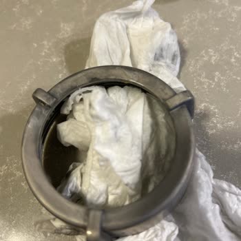 Bosch Hamur Yoğurma Makinesinde Kıyma Çekme Aparatlarında Paslanma Ve Boya Dökülmesi