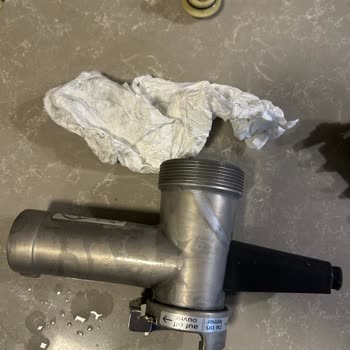 Bosch Hamur Yoğurma Makinesinde Kıyma Çekme Aparatlarında Paslanma Ve Boya Dökülmesi