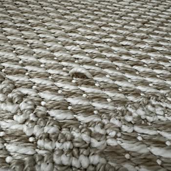 Akbel Halı'da Alınan Halının Buklelerinin Erken Gevşemesi Ve Ücret İadesi Talebi