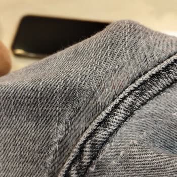 İki Yıllık Garantiyle Alınan Koton Kot Pantolonunda Açılma Ve Etiket Kesilme İddiası