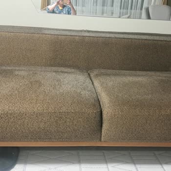 Mobilyada Renk Değişimi Ve Çözüm Bulunamaması