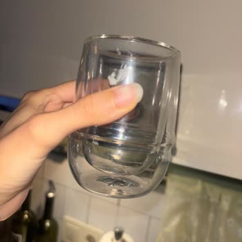 Jumbo Çift Cidarlı Bardakta Su Sızıntısı Ve Değişim Talebi!