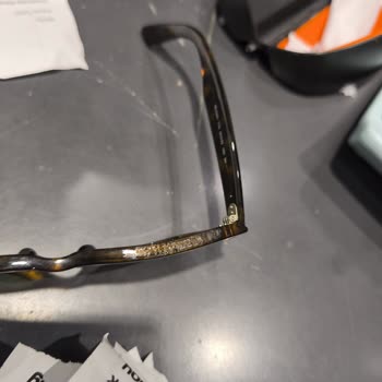 Garanti Reddi Ve Cevapsız İletişim Çerçeve Oksitlenmesi Nedeniyle