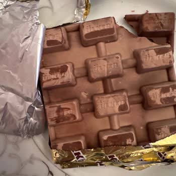 Ülker Çikolatasının Bozulmuş Olması Ve Özür Talebi