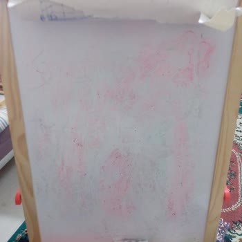 IKEA Mala Yazı Tahtası Kalem Ve Silgi Setiyle Lekelendi Kullanılamaz Hale Geldi