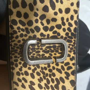 Pas Lekeli Çanta İçin Üretim Hatası Reddetme Ve İletişim Eksikliği