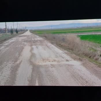 Polatlı Beylikköprü Asfaltı Çökmüş, Sürücü Güvenliği İçin Yeniden İnşa Gerekiyor