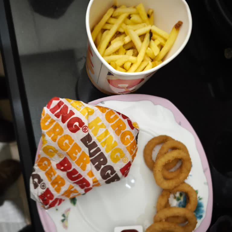 Aydın Burger King Şubesinde Tekrarlayan Eksik Sipariş Ve Yemeksepeti İletişimsizliği