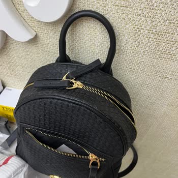 Fermuarı Bozulan Çanta İçin Geciken İade Süreci Ve Hızlı Çözüm Talebi