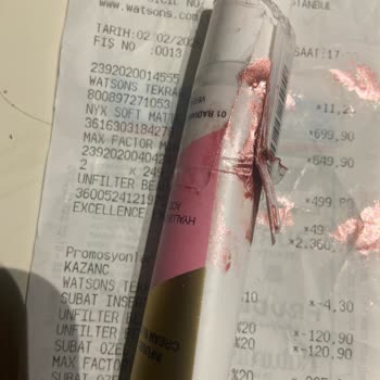 Yırtık Ambalajlı Max Factor Allık İçin Değişim İsteği Ve Personelin Umursamaz Tutumu