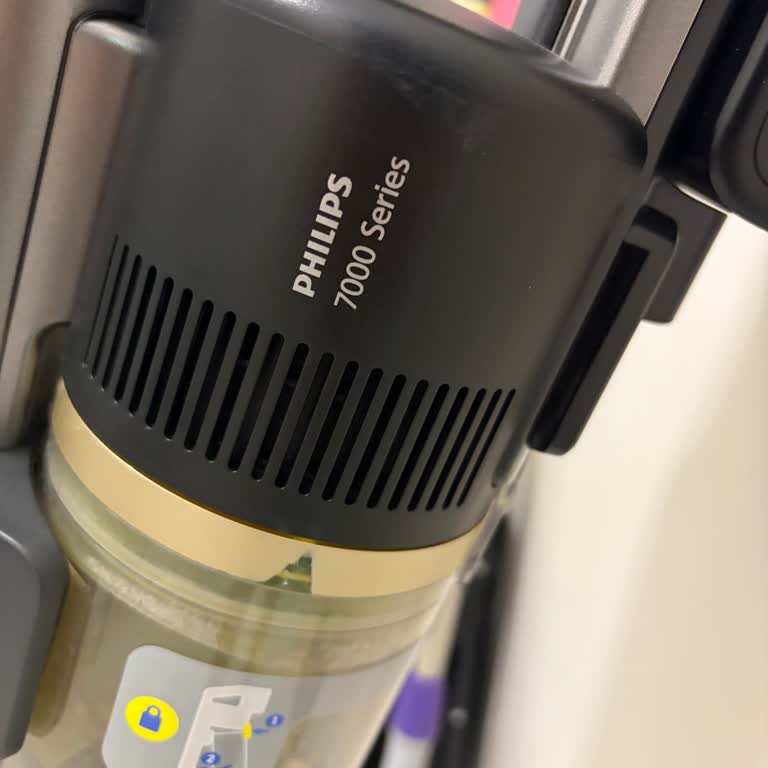 Philips 7000 Serisi Şarjlı Dikey Süpürgede Motor Ve Sap Arızası