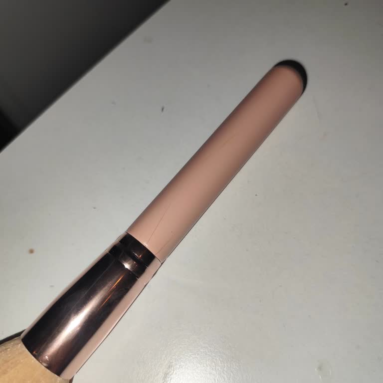 Nascita Pro 353 Makyaj Fırçası Çatlamaya Devam Ediyor