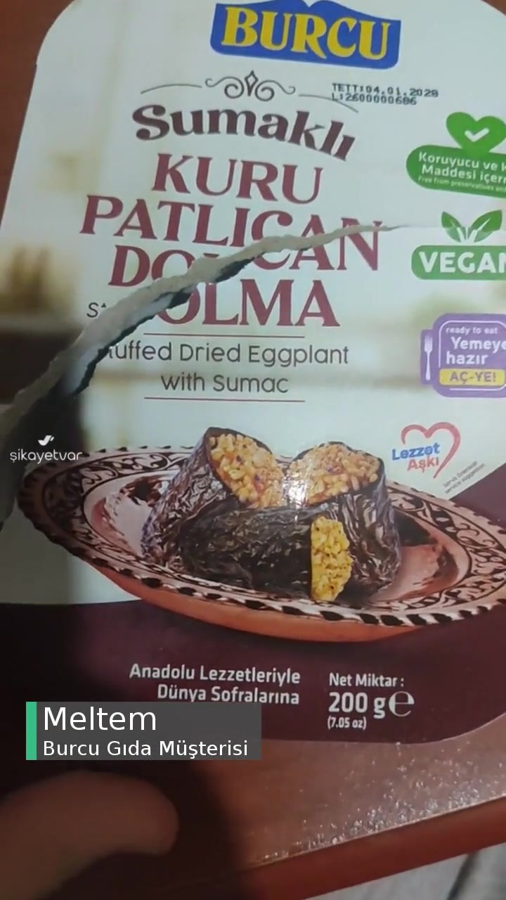 Burcu Kuru Patlıcan Dolmasından Kıl Çıktı... videonun kapak resmi