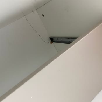 Defolu TV Sehpası Ve 2 Aylık Cevapsızlık