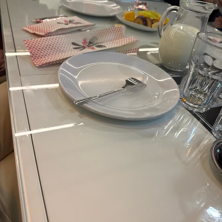 Künefezade Şubesinde Kaba Üslup Ve Haksız Masaya Engel