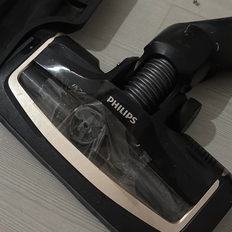 Sürekli Arızalı Philips 9000 Aqua Süpürge İçin Değişim Talebi