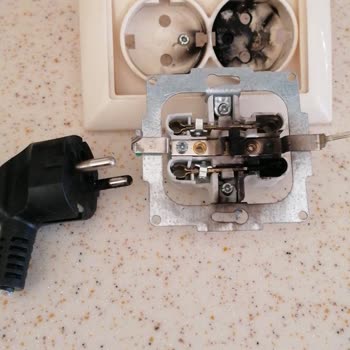 Kumtel Ankastre Setindeki Üretim Hatası Yangın Riski Ve Servis İhmali