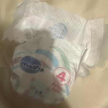 Molfix Bebek Bezinde Üretim Hatası: İç Dolgu Yok, Güvenlik Sorunu