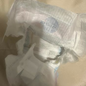 Molfix Bebek Bezinde Üretim Hatası: İç Dolgu Yok, Güvenlik Sorunu