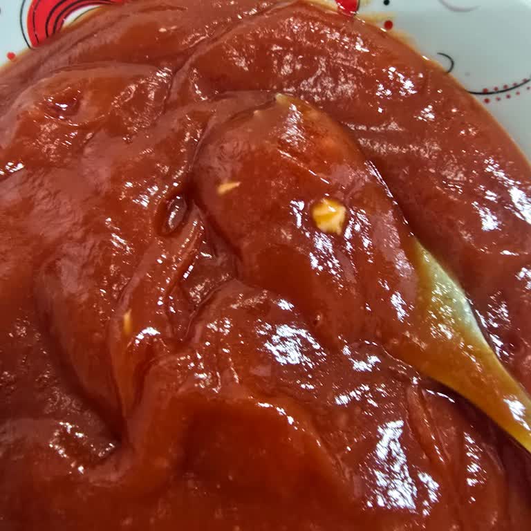 Calve Ketçap Ve Mayonez Paketinde Görülen Beyaz Yabancı Madde