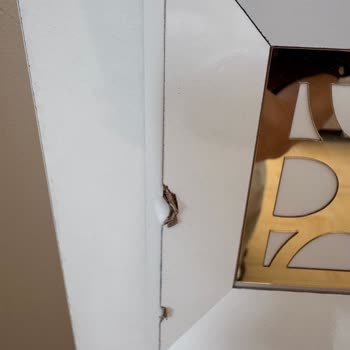 Tütüncü AVM'de Hasarlı Mobilya Teslimatı Ve Çözüm Sorunu!