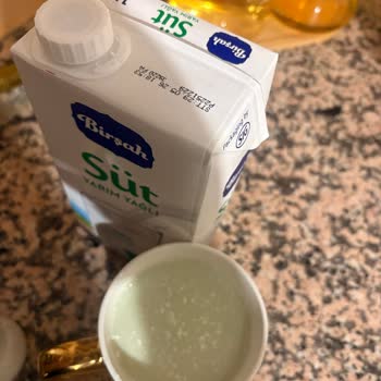 Sivas'ta Son Kullanma Tarihi Geçmemiş Birşah Sütünün Bozuk Çıkması Ve Sağlık Endişesi