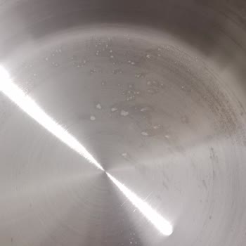 Paslanmaz Çelik Tencere Setinde Pas Ve Leke, Mağazadan Çözüm Alınamadı