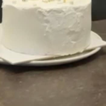 Kalıp Harf Yazısı Göz Ardı Edildi; Kreması Savma Ve Kutu Hatası