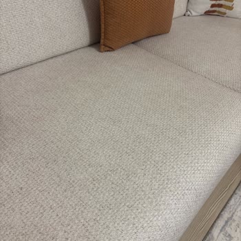 Yeni Alınan Koltukta Ses Ve Sararma Problemleri Garanti Kapsamında Çözülmeli