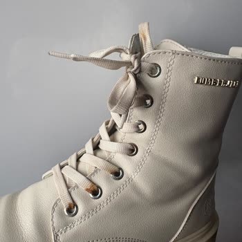 Garanti Kapsamındaki Kadın Postal Ürününde Üretim Kusuru Ve Reddedilen Değişim Talebi