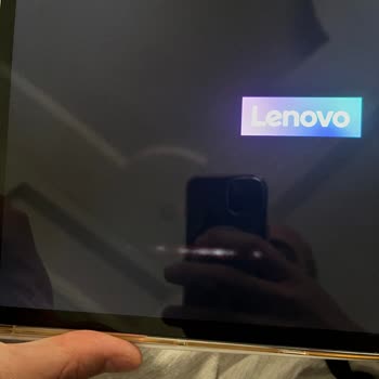 Lenovo Tab P12 Ekranındaki Beyaz Çizgi Sorunu Servis Sonrası Çözülmedi