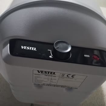 Vestel Termosifon Montaj Hatası Nedeniyle Cihazın Düşmesi Ve Su Tesisatı Hasarı İçin Ücretsiz Değişim Talebi