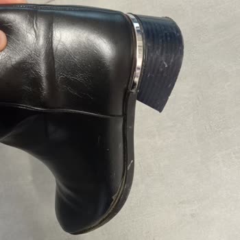 Ayakkabının Üç Kez Kullanımda Topuk Kırılması Ve İade Reddi